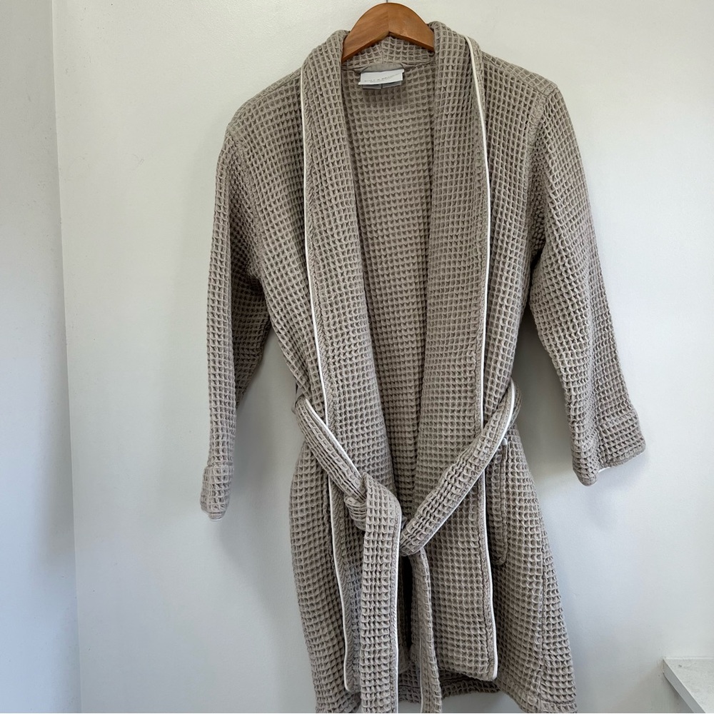 Boll & Branch Organic Cotton Waffle Robe - M